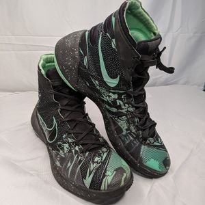 Nike Hyperdunks Basketball Hightop Shoes Size 12